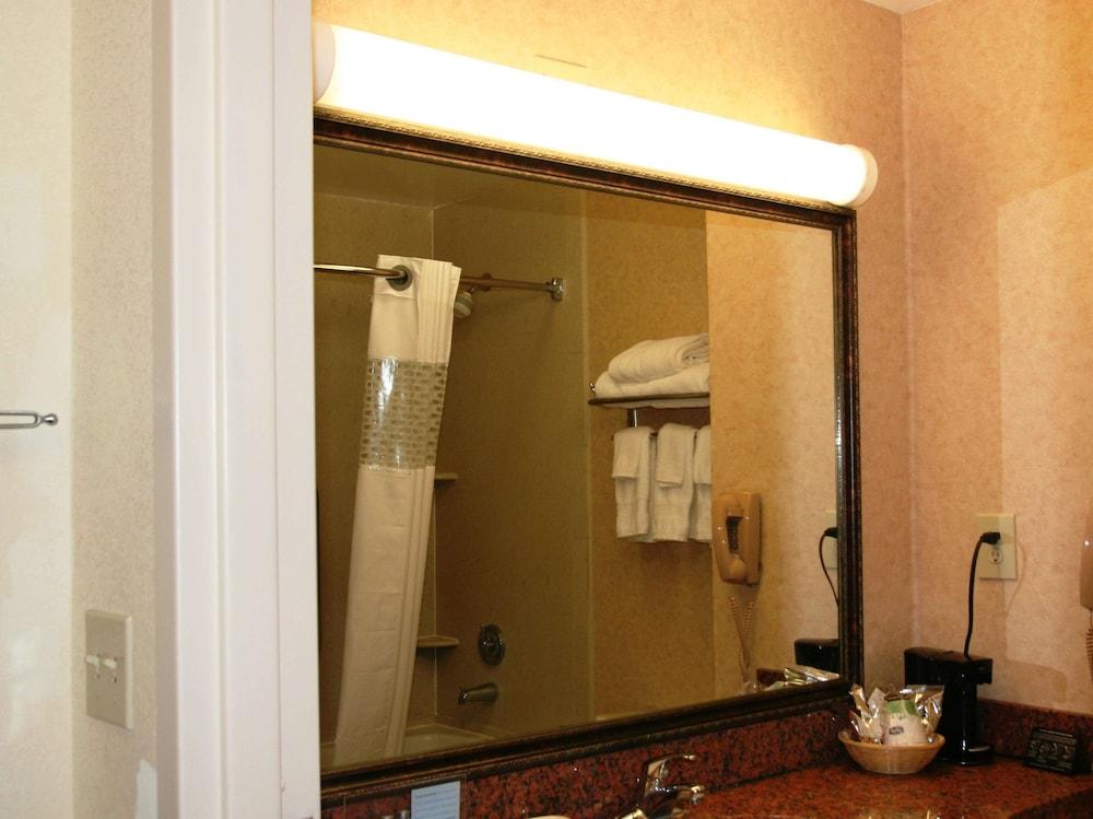 Hampton Inn קנטון מראה חיצוני תמונה