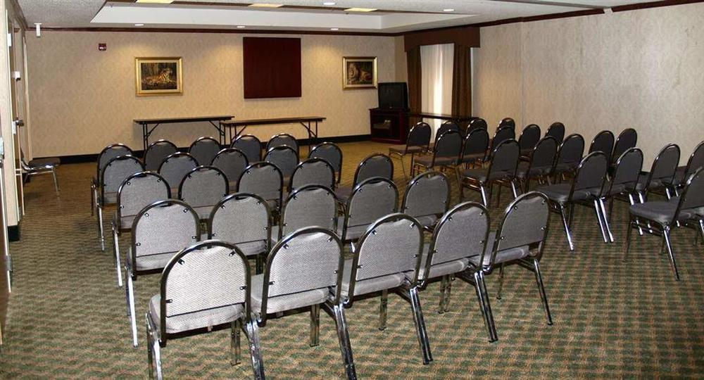 Hampton Inn קנטון מתקנים תמונה